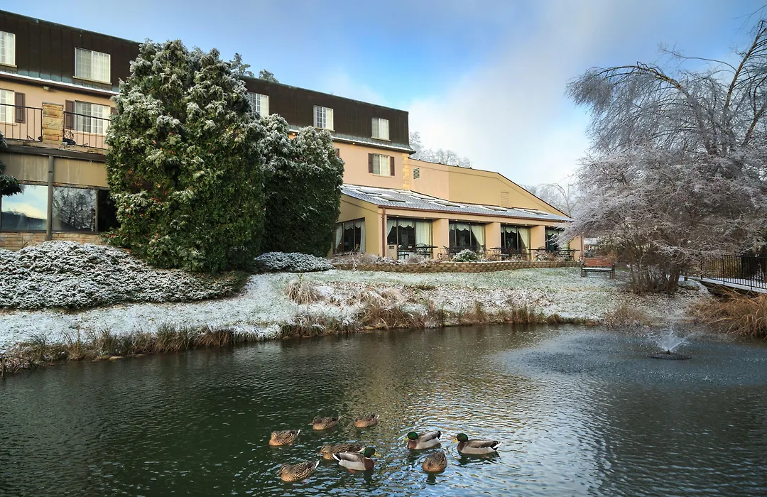 Meadowbrook Inn-1